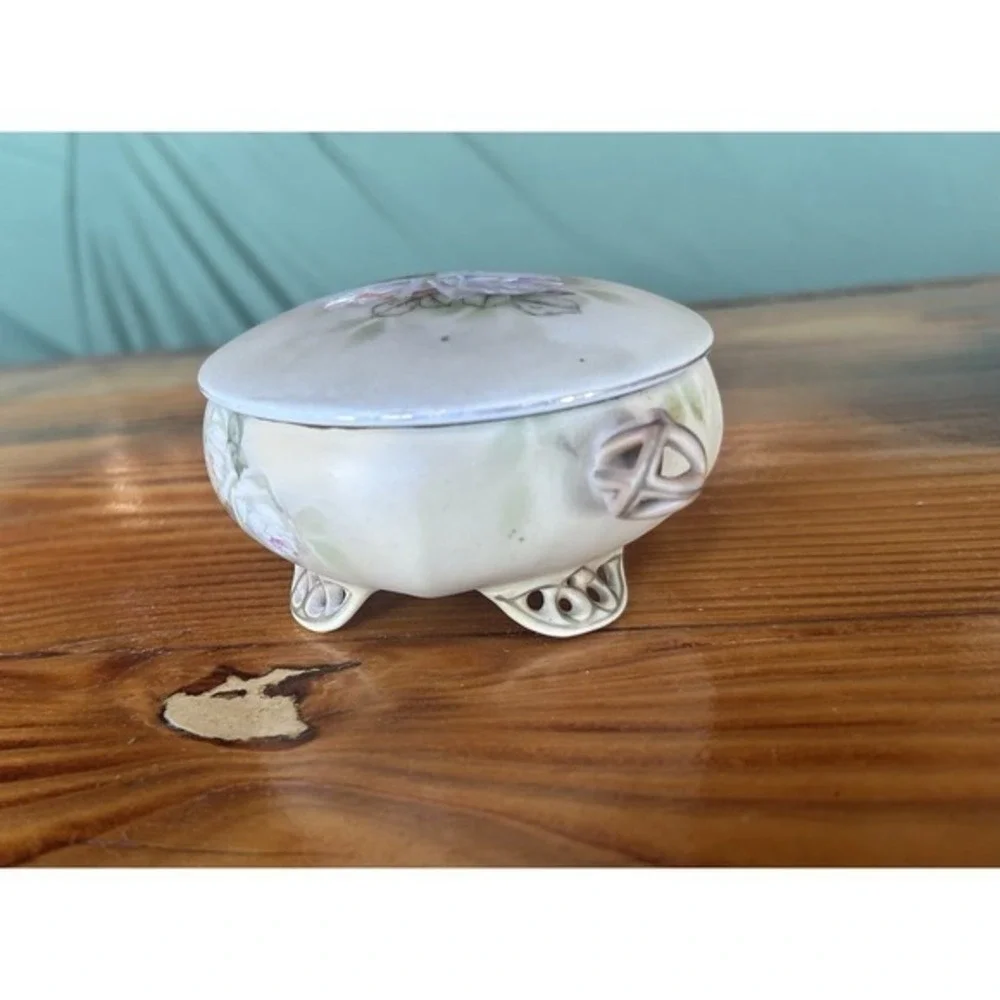 2-PC‎ Antique Bayreuth Bavaria Ivory Vanity Basket & Trinket Dish Artist Signed